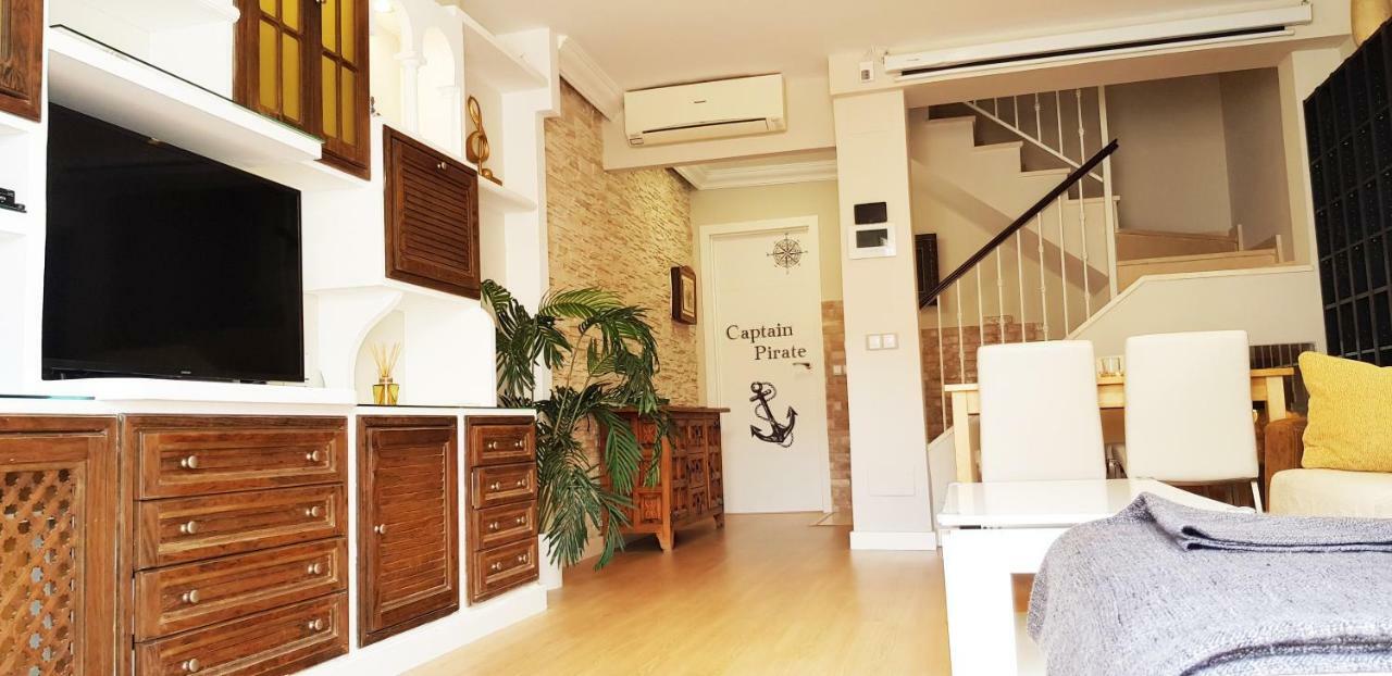 Апартаменты Apartamento Duplex Frente Al Mar Paseo Maritimo Торремолинос Экстерьер фото