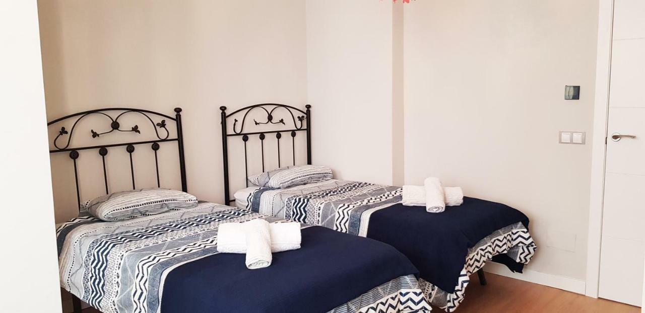Апартаменты Apartamento Duplex Frente Al Mar Paseo Maritimo Торремолинос Экстерьер фото