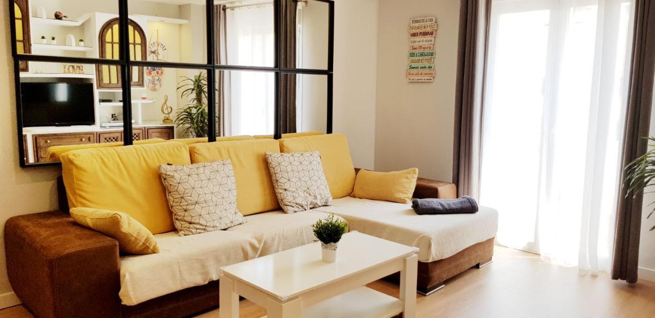 Апартаменты Apartamento Duplex Frente Al Mar Paseo Maritimo Торремолинос Экстерьер фото