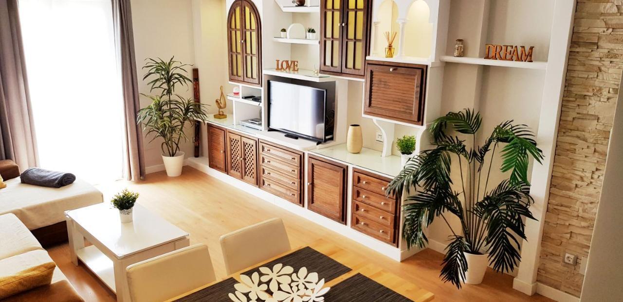 Апартаменты Apartamento Duplex Frente Al Mar Paseo Maritimo Торремолинос Экстерьер фото